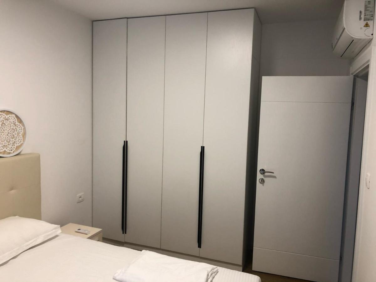 Apartments Lora Zmajeva, 7 บุดวา ภายนอก รูปภาพ