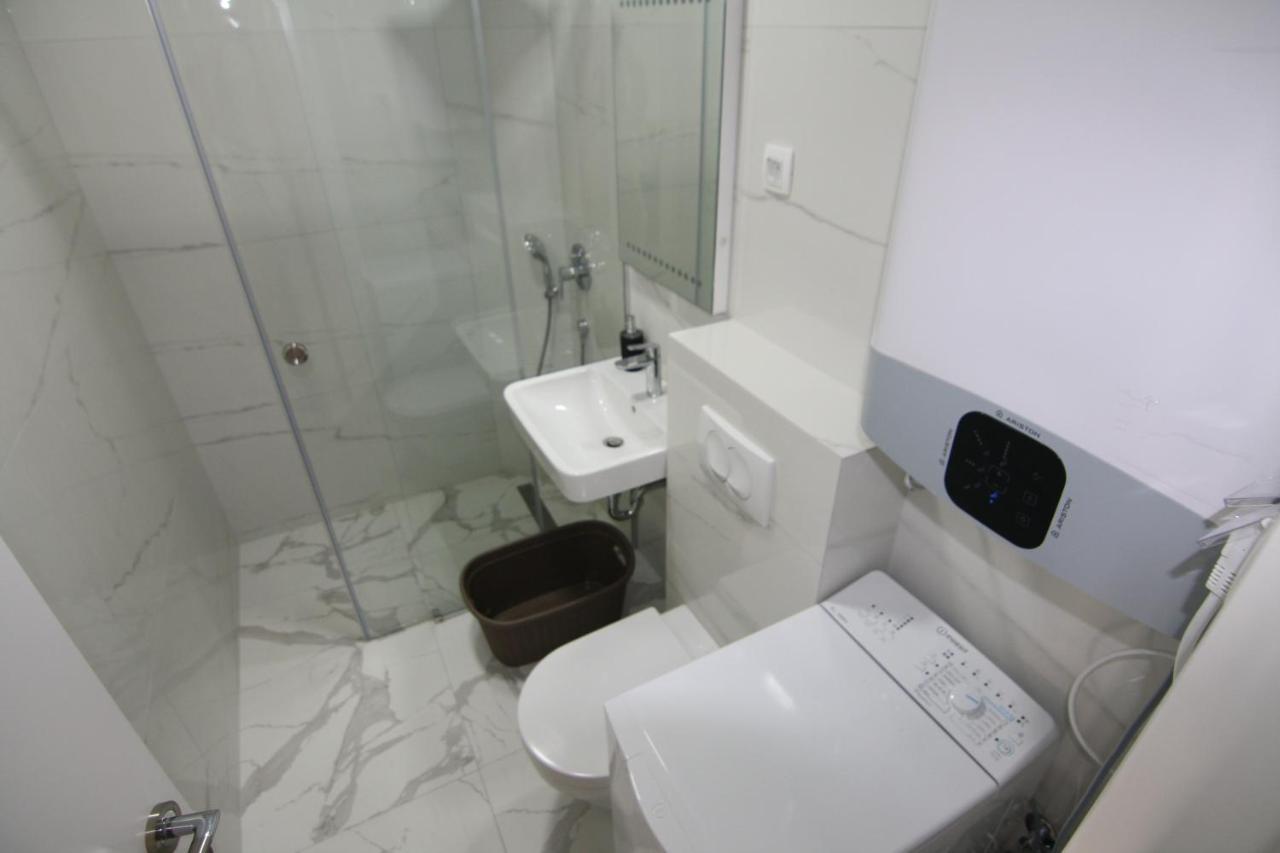 Apartments Lora Zmajeva, 7 บุดวา ภายนอก รูปภาพ