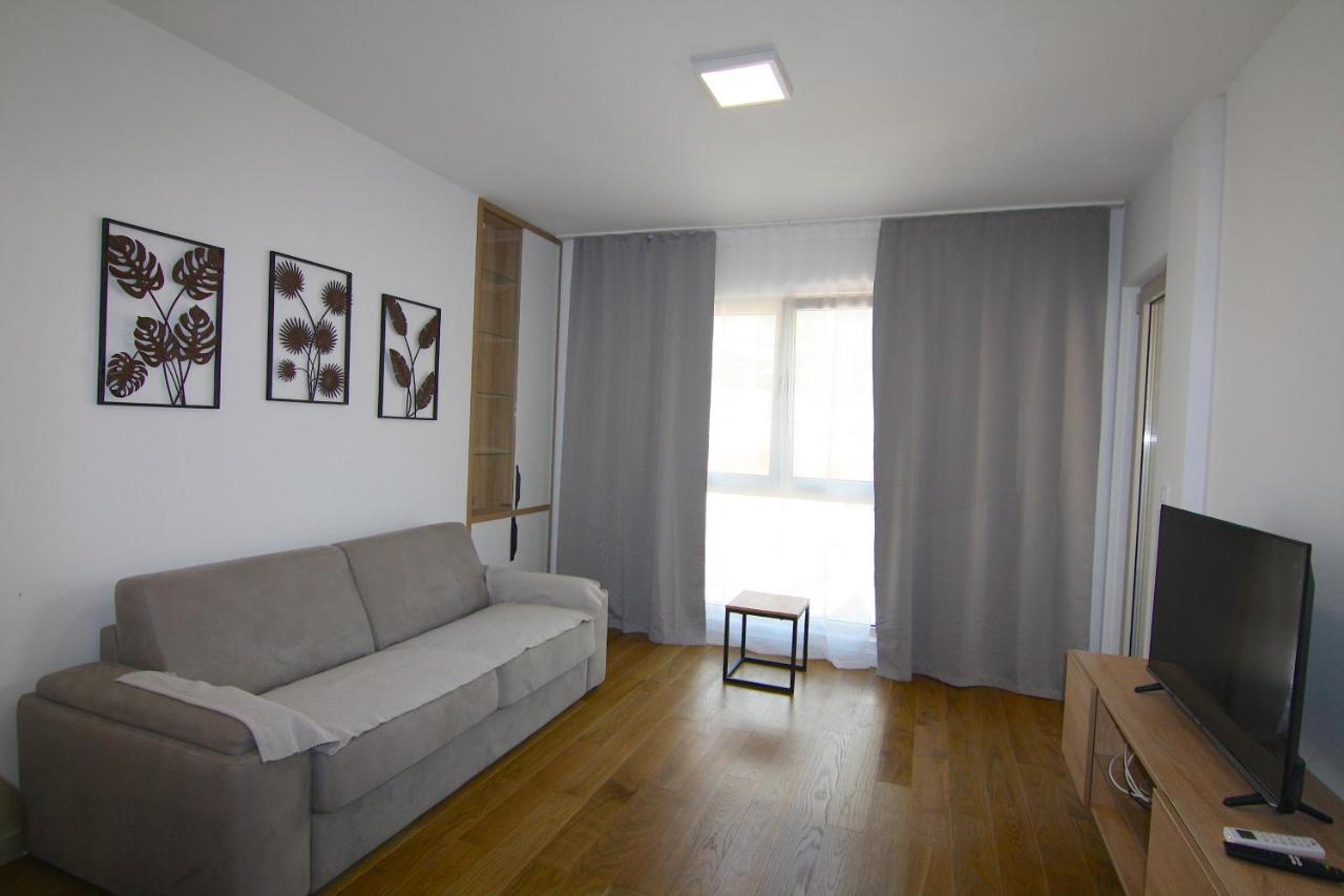 Apartments Lora Zmajeva, 7 บุดวา ภายนอก รูปภาพ