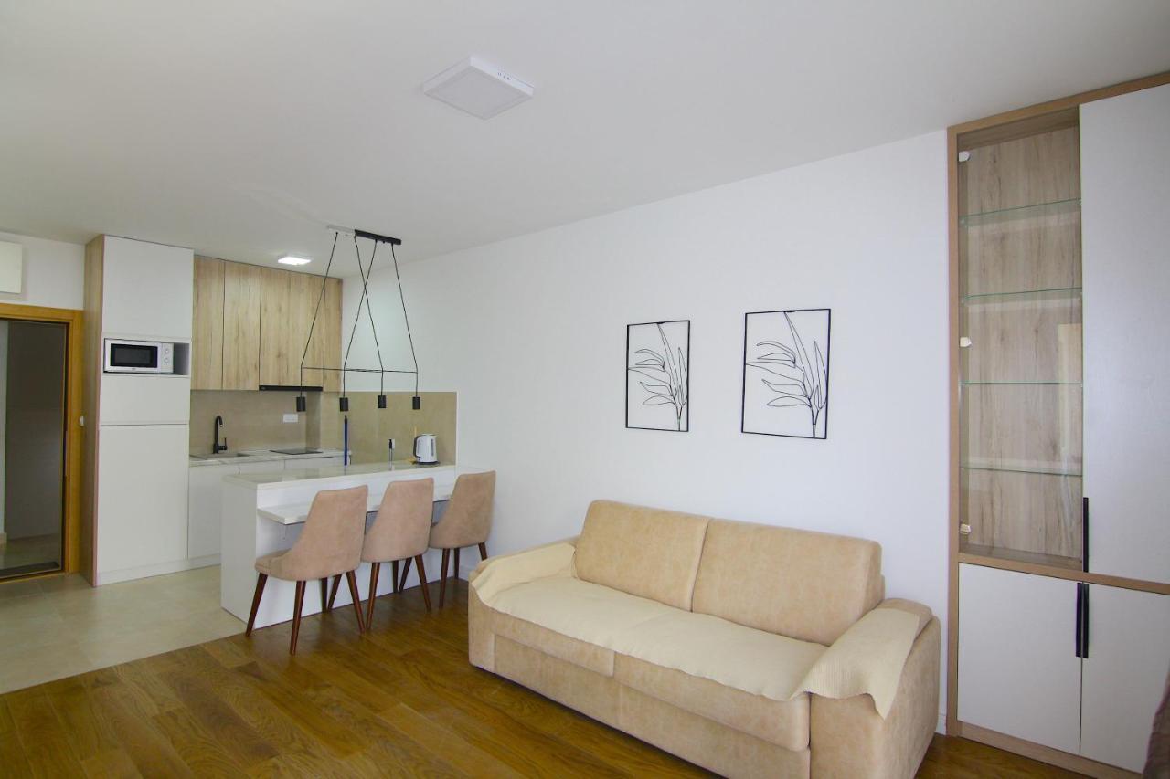 Apartments Lora Zmajeva, 7 บุดวา ภายนอก รูปภาพ