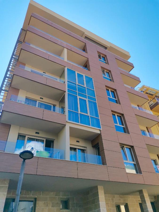 Apartments Lora Zmajeva, 7 บุดวา ภายนอก รูปภาพ