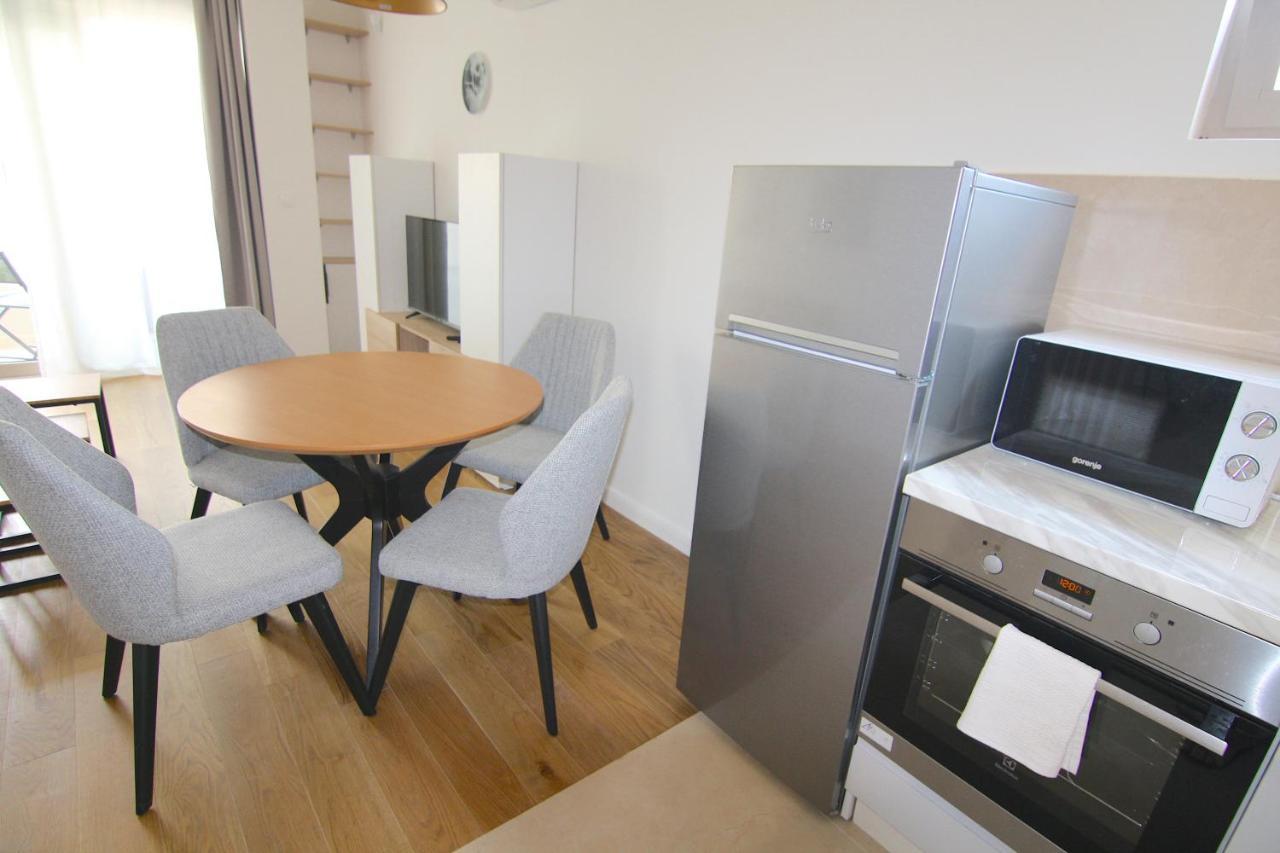 Apartments Lora Zmajeva, 7 บุดวา ภายนอก รูปภาพ