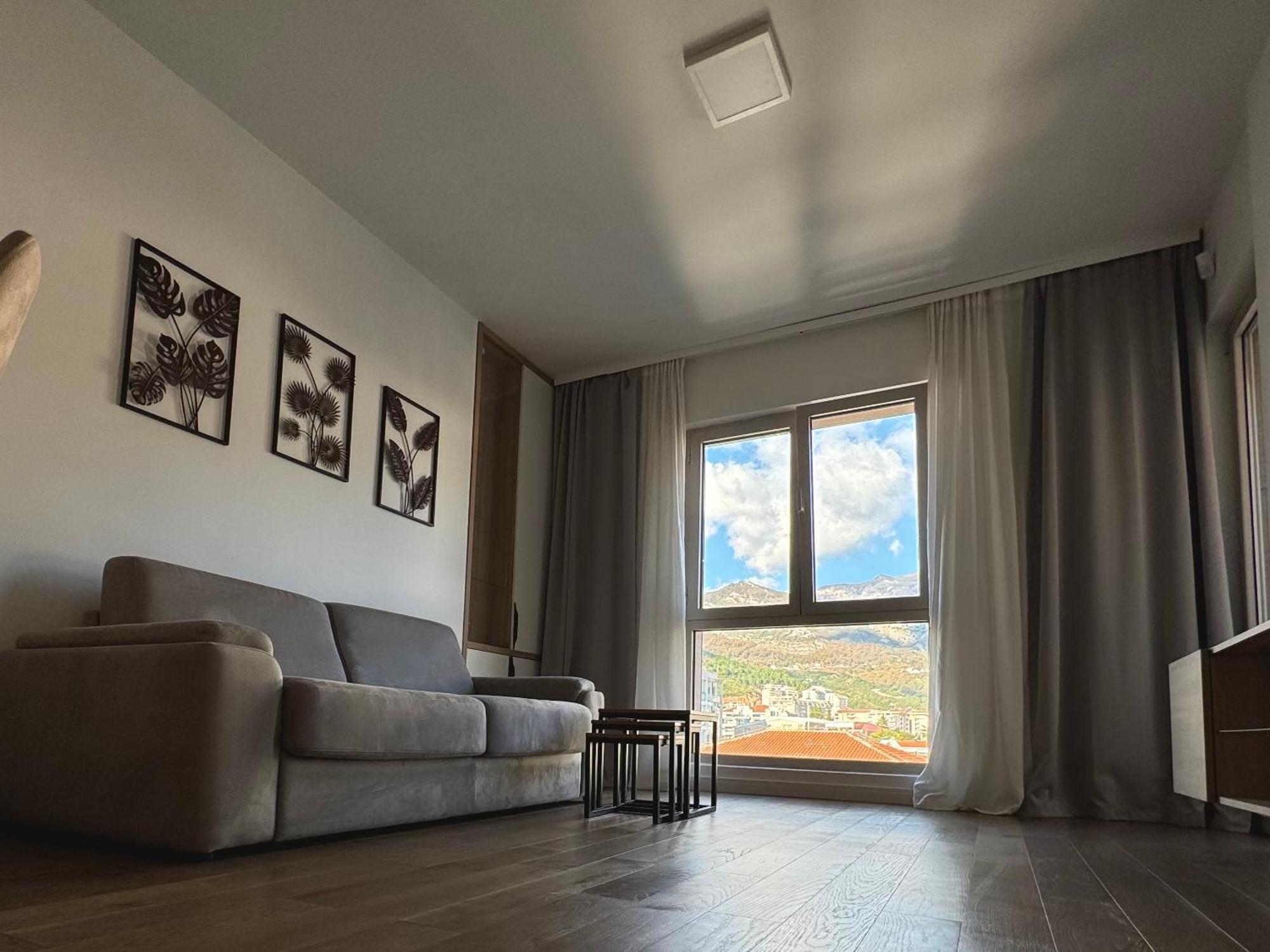 Apartments Lora Zmajeva, 7 บุดวา ภายนอก รูปภาพ